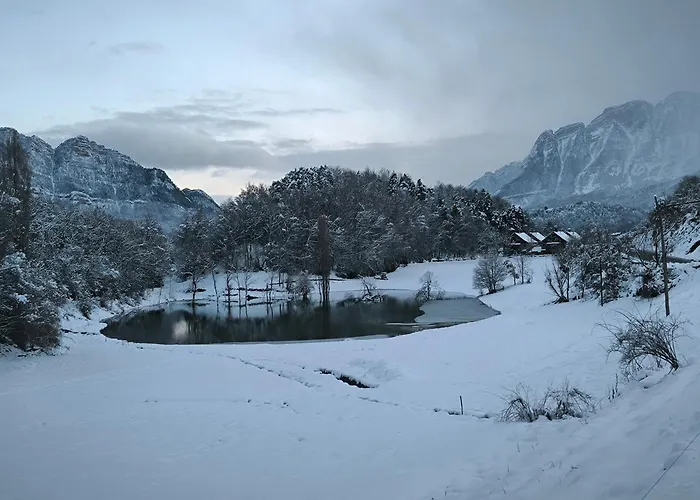 Lägenhet Acogedor Duplex Sandiniés