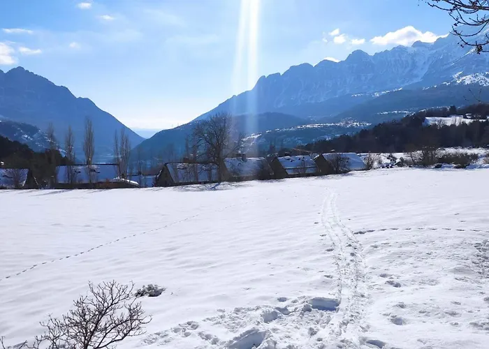 Acogedor Duplex Lägenhet Sandiniés